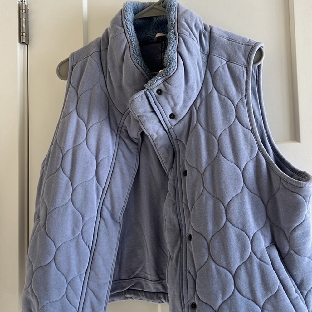 CALIA QUILTED VEST